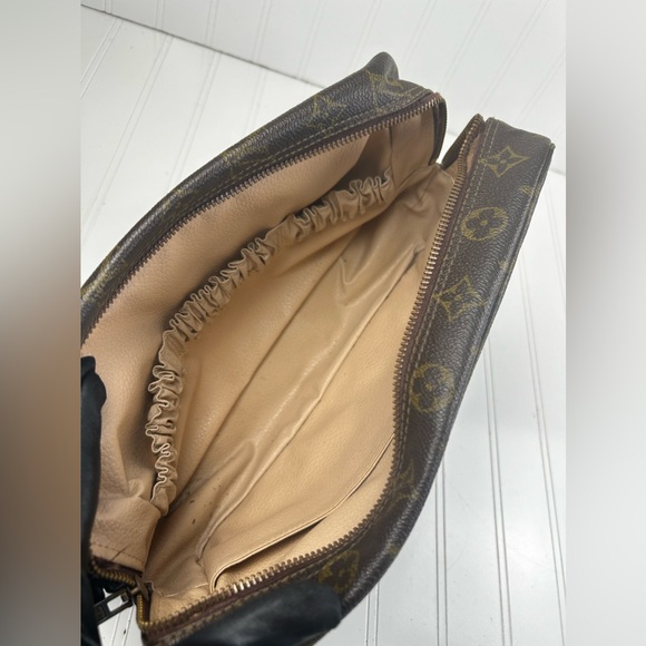 Louis Vuitton Trousse 28 Unisex Brown Monogram canvas Cosmetic Bag - Picture 10 of 14
